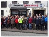 58 Wanderer sammelten sich am Ostermontag, dem 02.04.2018 vor der Gaststtte Fielenbach zur Osterwanderung.